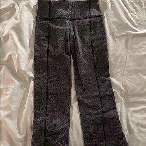 Lululemon Athletica Charcoal Capri leggings